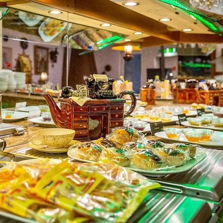 Kubler Stars Hotel Карлсруе Екстериор снимка